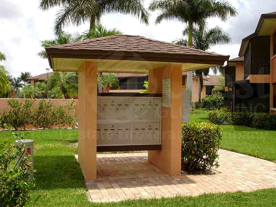 Tropic Schooner Mailboxes